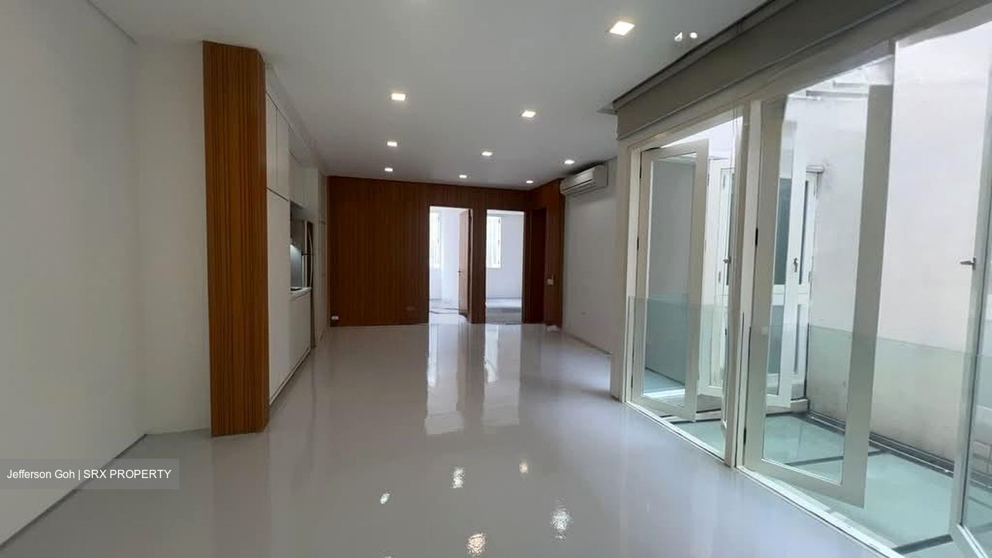 Mohamed Sultan Road (D9), Office #556811671